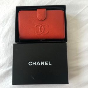 Chanel Wallet BNIB